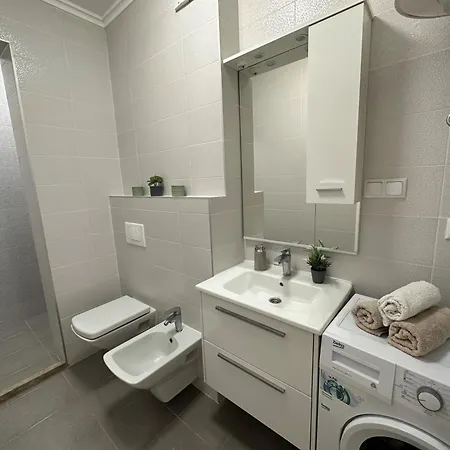 Captain's Luxury شقة موستار
