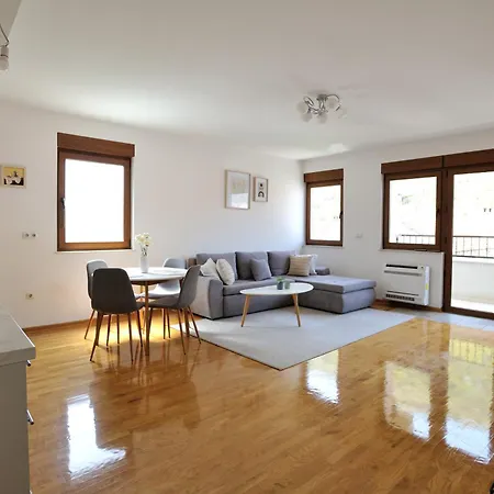 Captain's Luxury Mostar