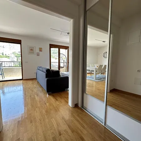 Captain's Luxury Apartamento